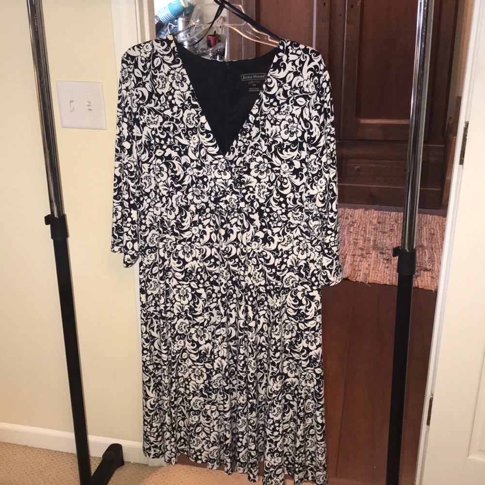 Black and white floral dress. Fancy.